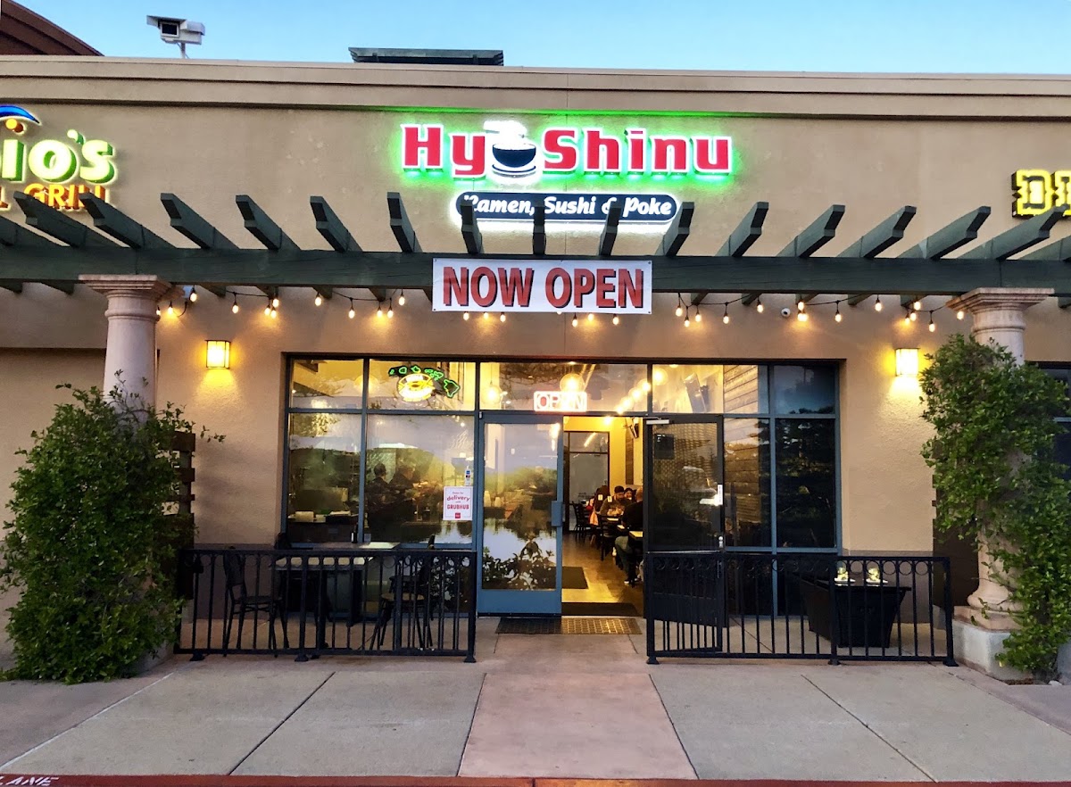Hyshinu Ramen, Sushi & Poke